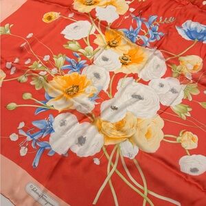 NWT Salvatore Ferragamo Coral/Rosa Floral 100% Silk Scarf 34” Square
